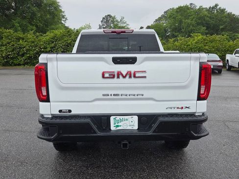 New 2026 GMC Sierra 1500 AT4X AWD/4WD image 9