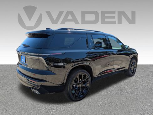 New 2026 Chevrolet Traverse RS w/ LPO, Floor Liner Package AWD/4WD image 28