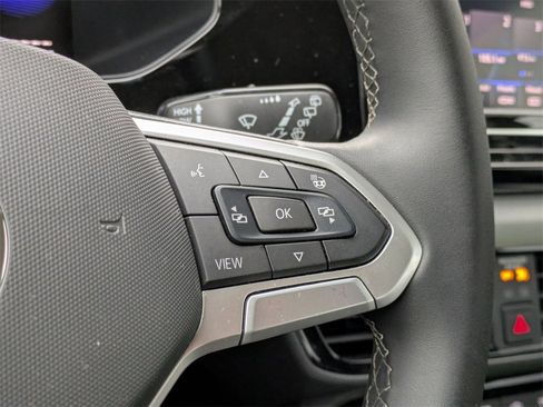 Used 2024 Volkswagen Taos S image 19