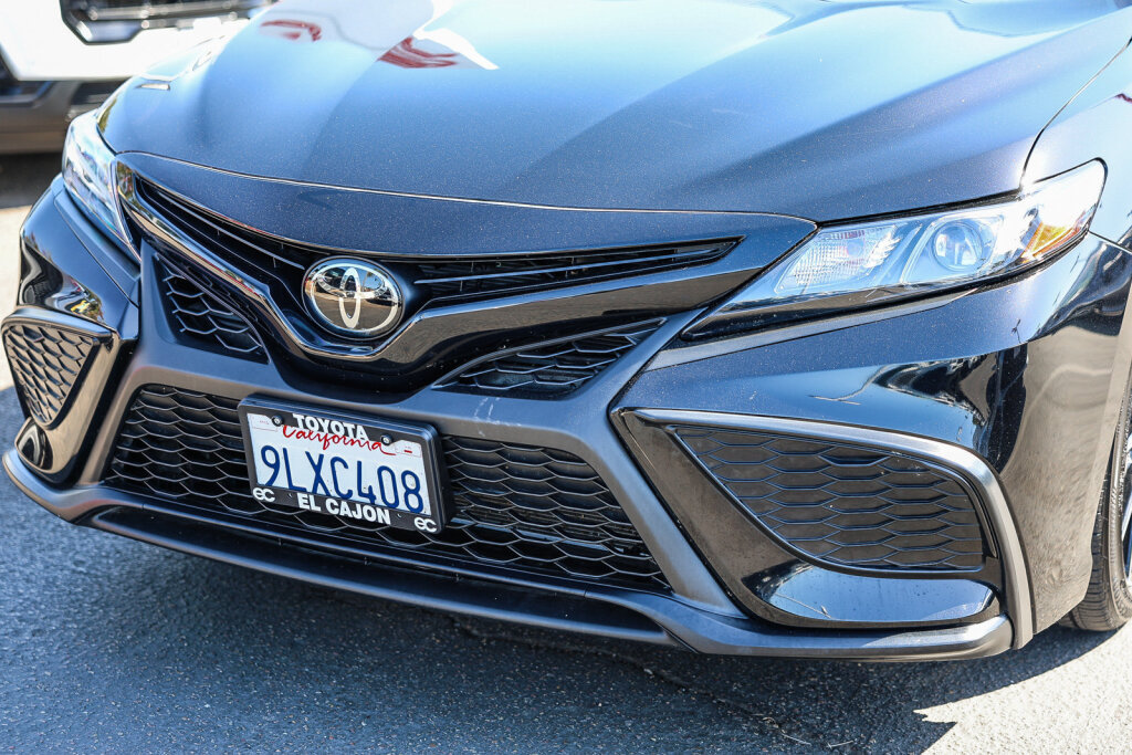 Certified 2024 Toyota Camry SE FWD image 18