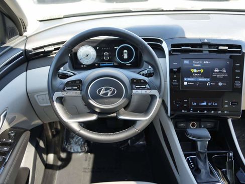 Used 2022 Hyundai Tucson SEL w/ Convenience + Premium Package AWD/4WD image 8