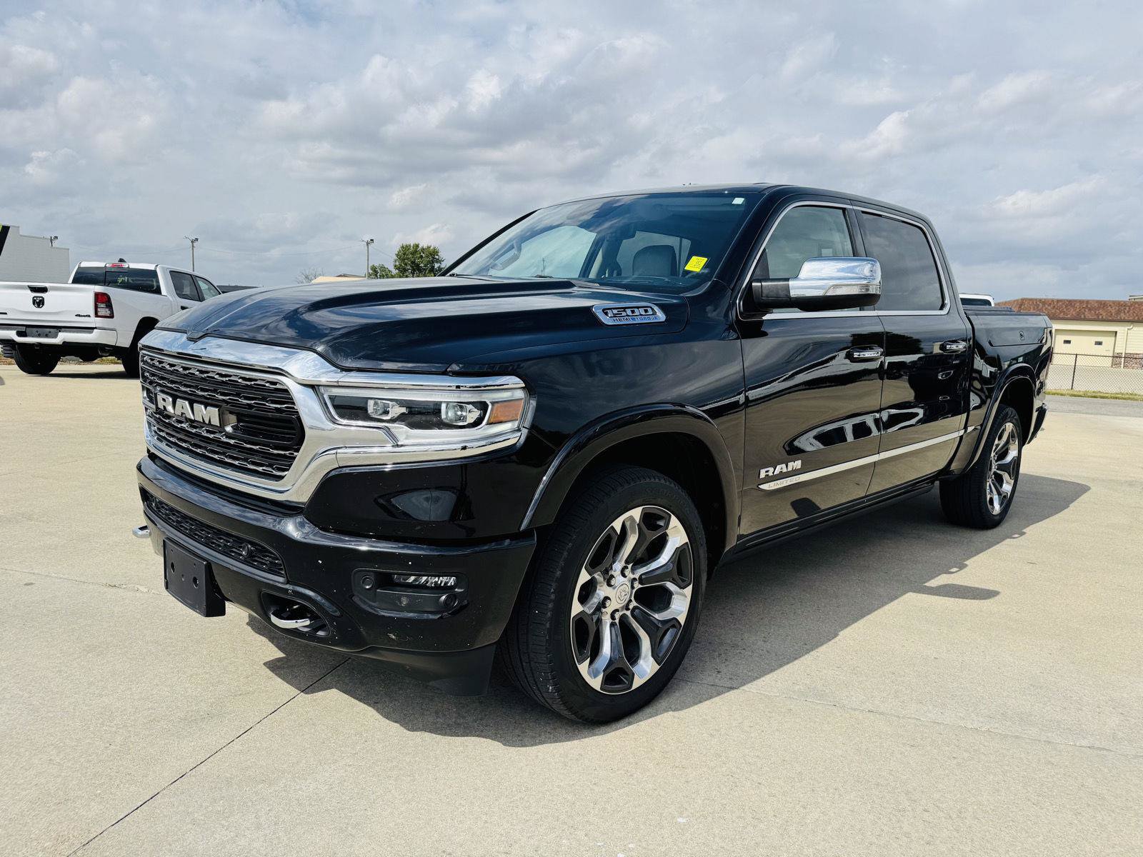 Used 2022 RAM 1500 Limited AWD/4WD image 47