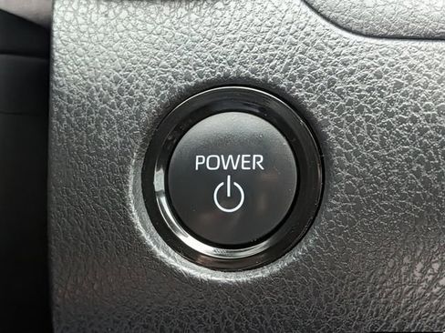 Used 2025 Toyota Camry SE w/ Convenience Package FWD image 19