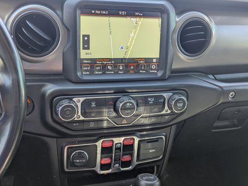 Used 2022 Jeep Wrangler Unlimited Sport AWD/4WD image 14