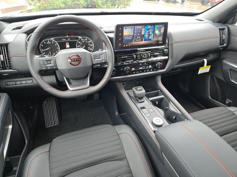 New 2026 Nissan Pathfinder Rock Creek AWD/4WD image 13