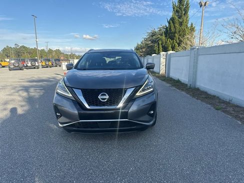 Used 2019 Nissan Murano Platinum image 2