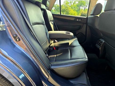 Used 2016 Subaru Outback 3.6R Limited image 31
