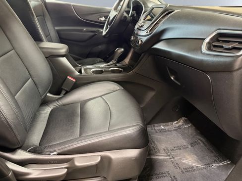 Used 2019 Chevrolet Equinox LT image 20