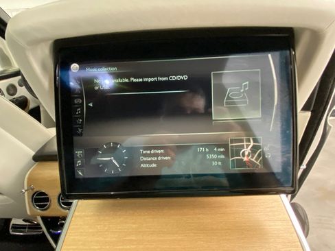 Used 2019 Rolls-Royce Cullinan AWD/4WD image 33