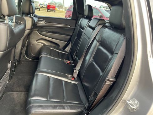 Used 2021 Jeep Grand Cherokee Limited image 24