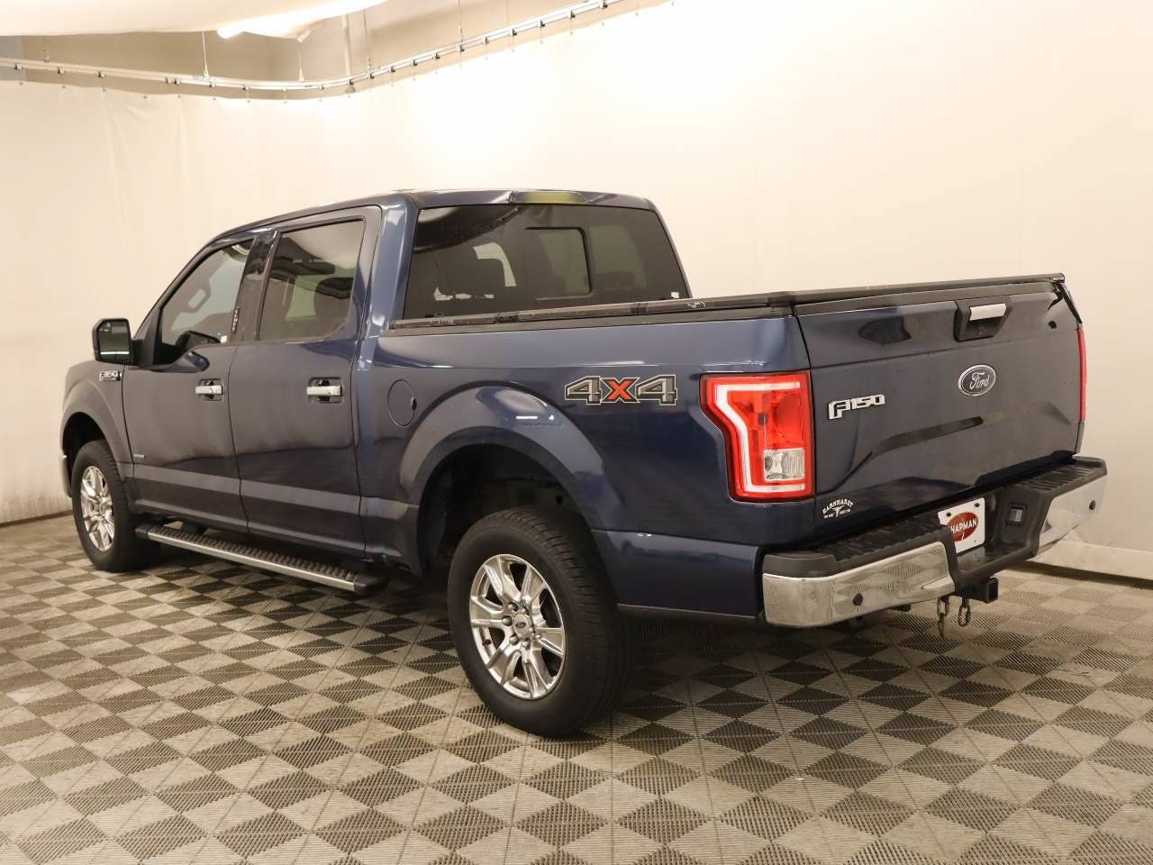 Used 2016 Ford F150 XLT w/ Equipment Group 302A Luxury AWD/4WD image 3