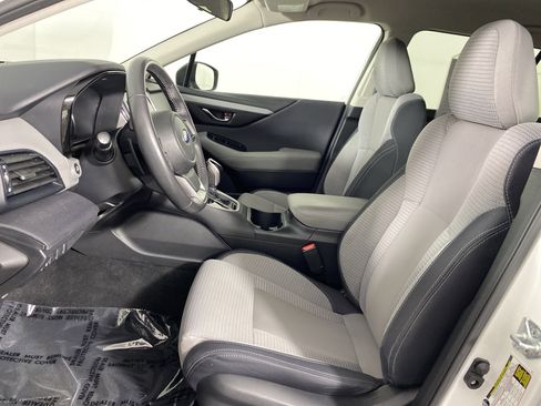 Used 2024 Subaru Outback Premium image 15