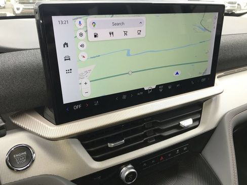 New 2026 Ford Explorer Active w/ Active Comfort Package RWD image 18