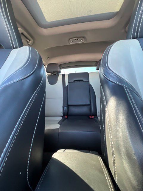 Used 2017 Volvo XC60 T6 Dynamic w/ Preferred Option Package AWD/4WD image 24