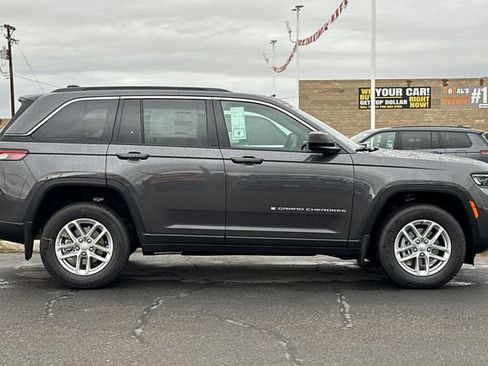 New 2025 Jeep Grand Cherokee Laredo X RWD image 6