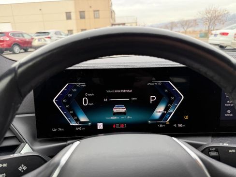 Used 2023 BMW i4 eDrive40 w/ Premium Package image 28