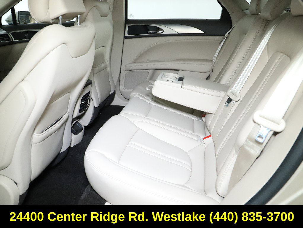 Used 2017 Lincoln MKZ Premiere FWD image 14