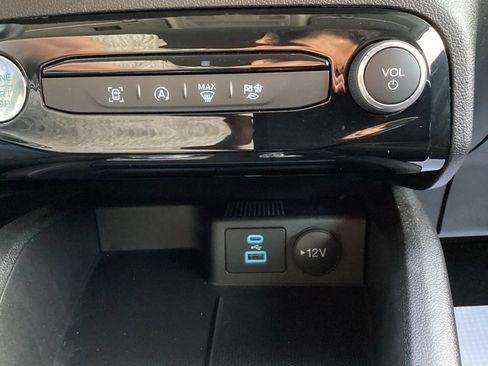 Used 2023 Ford Escape Active w/ Tech Pack #1 AWD/4WD image 21