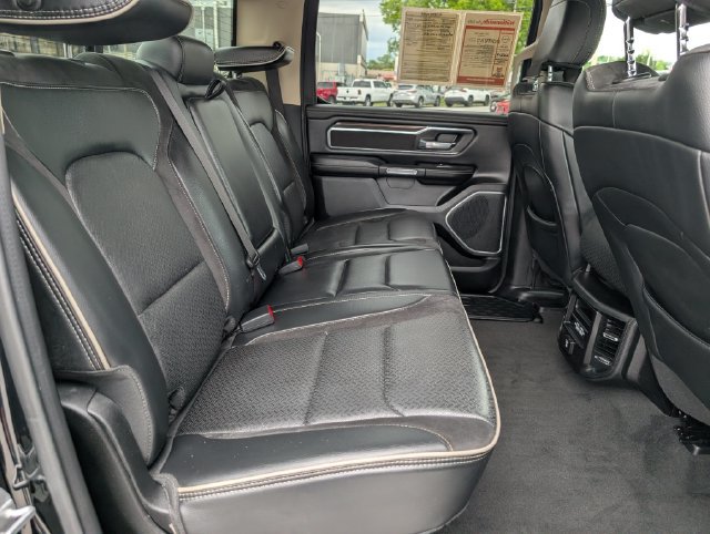 Used 2021 RAM 1500 Laramie AWD/4WD image 12