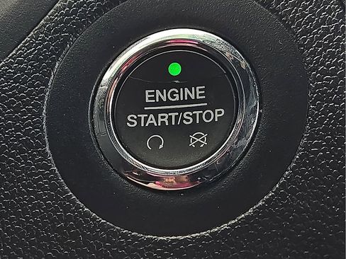 Used 2017 Ford Explorer Limited w/ Equipment Group 301A image 17