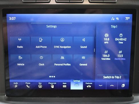 Used 2023 Ford F150 Lariat w/ Equipment Group 502A High AWD/4WD image 23