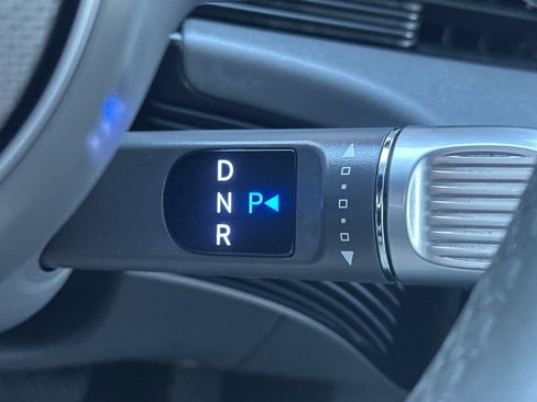 Used 2024 Hyundai Ioniq 5 Limited image 25