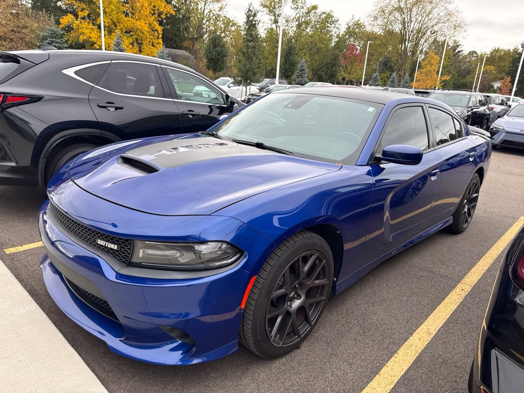 Used 2018 Dodge Charger R/T RWD image 1