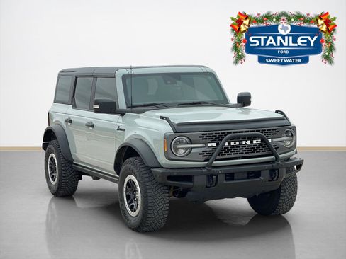 Used 2022 Ford Bronco Badlands image 1