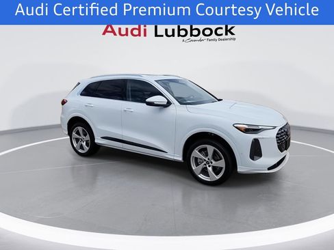 Certified 2025 Audi Q5 Premium w/ Premium Plus AWD/4WD image 2