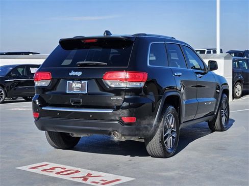 Used 2018 Jeep Grand Cherokee Limited image 7