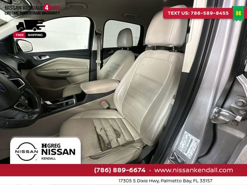 Used 2017 Ford Escape Titanium image 15