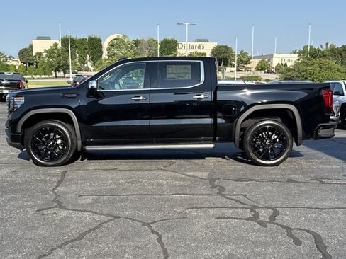 New 2026 GMC Sierra 1500 Denali w/ Denali Reserve Package AWD/4WD image 12