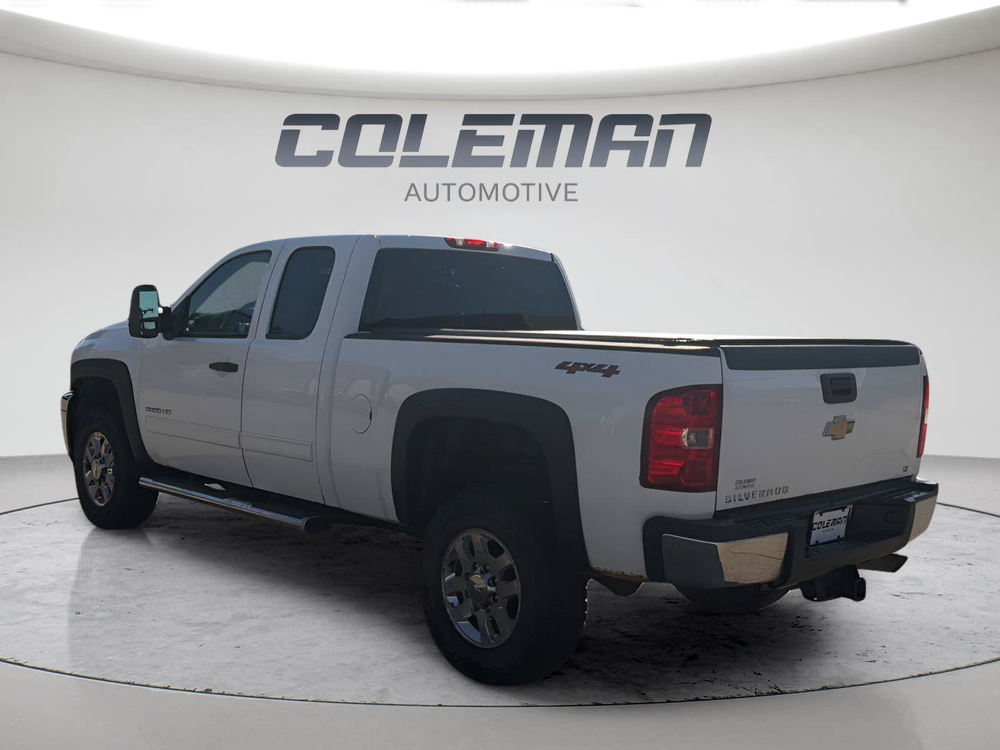 Used 2011 Chevrolet Silverado 2500 LT AWD/4WD image 8