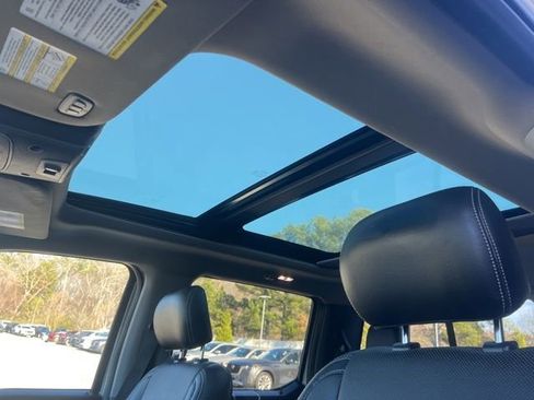 Used 2018 Ford F150 Lariat image 13