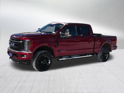 Used 2019 Ford F350 Lariat image 3