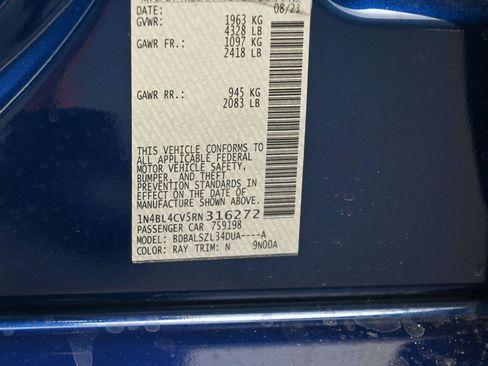 Used 2024 Nissan Altima 2.5 SR image 17