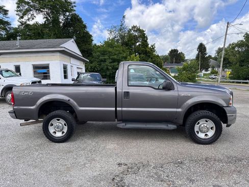 Used 2006 Ford F250 XL AWD/4WD image 9
