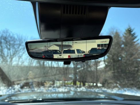 Used 2024 GMC Sierra 2500 AT4 w/ AT4 Premium Plus Package image 17