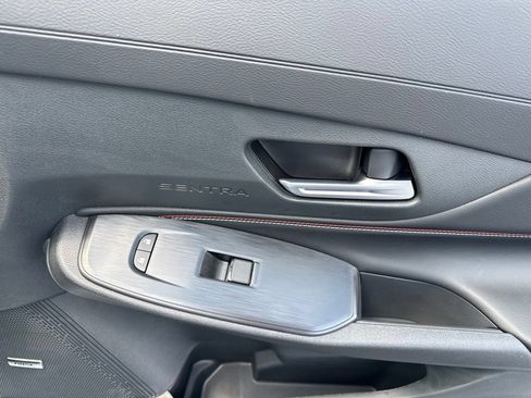 New 2026 Nissan Sentra SR w/ SR Premium Package FWD image 18