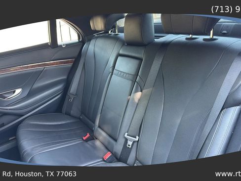 Used 2015 Mercedes-Benz S 550 Sedan image 27