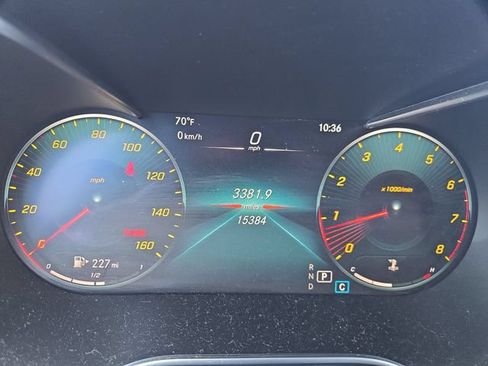 Used 2022 Mercedes-Benz GLC 300 4MATIC image 9