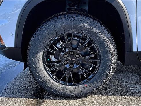 New 2026 GMC Acadia AT4 w/ Super Cruise Package image 12