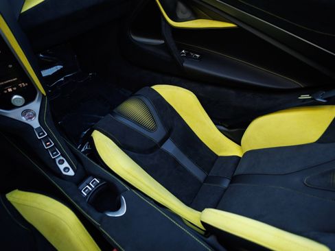 Used 2024 McLaren 750S Spider image 49