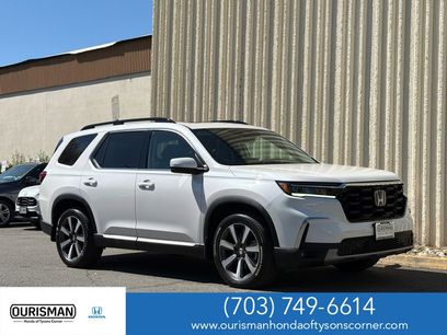 Used 2025 Honda Pilot Touring