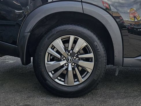 Used 2022 Nissan Pathfinder SV AWD/4WD image 6