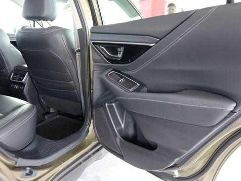 Used 2023 Subaru Outback Limited image 35