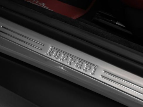 Certified 2025 Ferrari Roma Spider RWD image 43