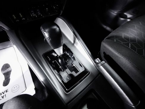 Used 2021 Mitsubishi Outlander Sport SE image 26