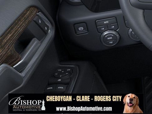 New 2026 GMC Sierra 1500 Elevation image 25