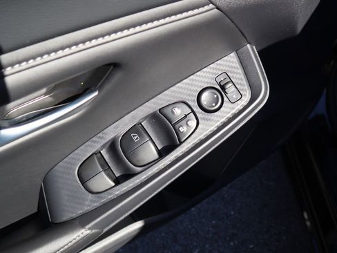 New 2025 Nissan Sentra SV image 15